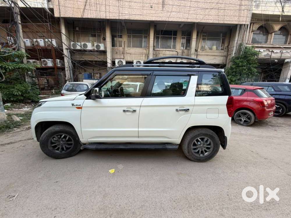 Mahindra Tuv 300 T10, 2018, Diesel