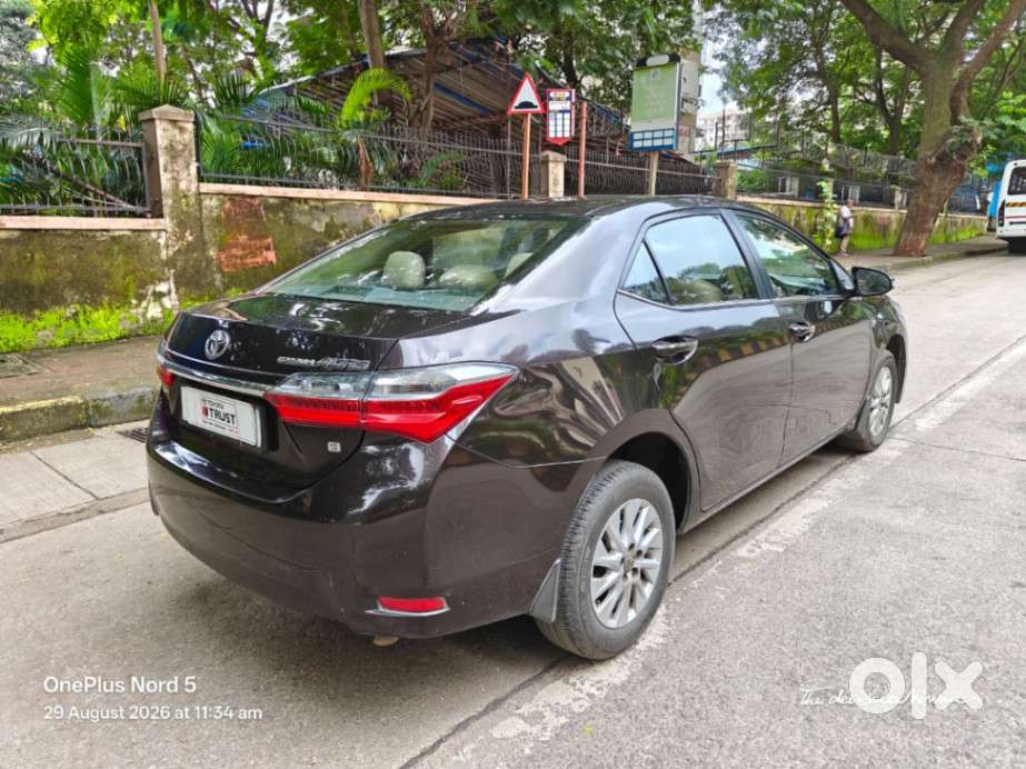 Toyota Corolla Altis 1.8 G Cvt, 2017, Petrol