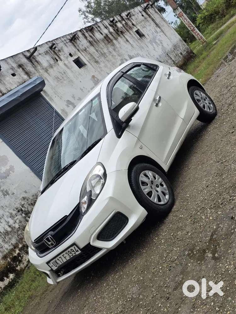 Honda Brio Smt
1st Owner 
Central Locking