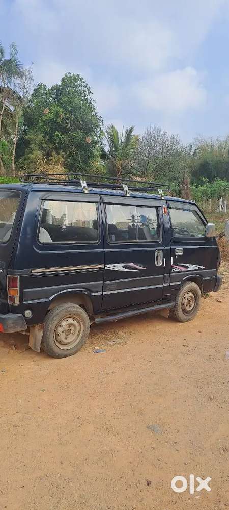 8 Seater New Tires 1 Stepni In Good Condition