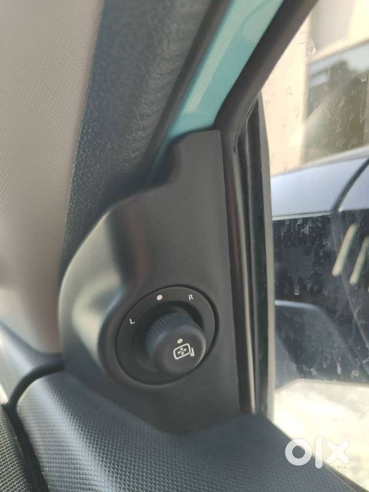 Tata Nexon Creative Plus 1.2 Revotron Petrol 6 Amt, 2024, Petrol