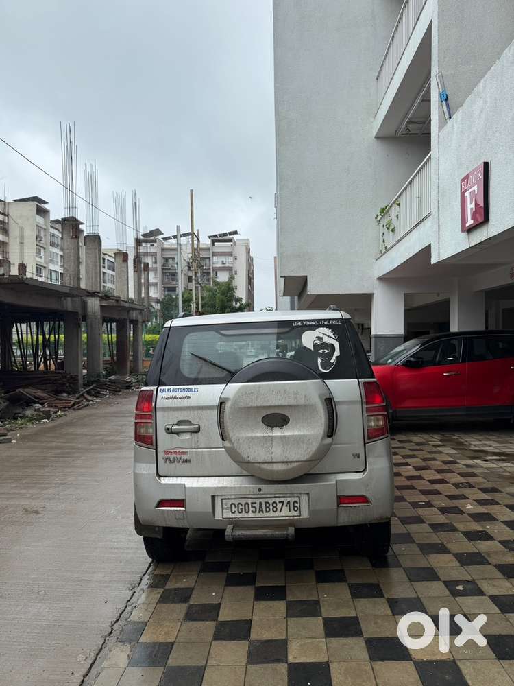 Mahindra Tuv 300 2016 Car