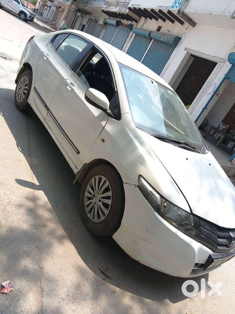 Honda City Hybrid Ehev 2010 Cng & Hybrids 97000 Km Driven