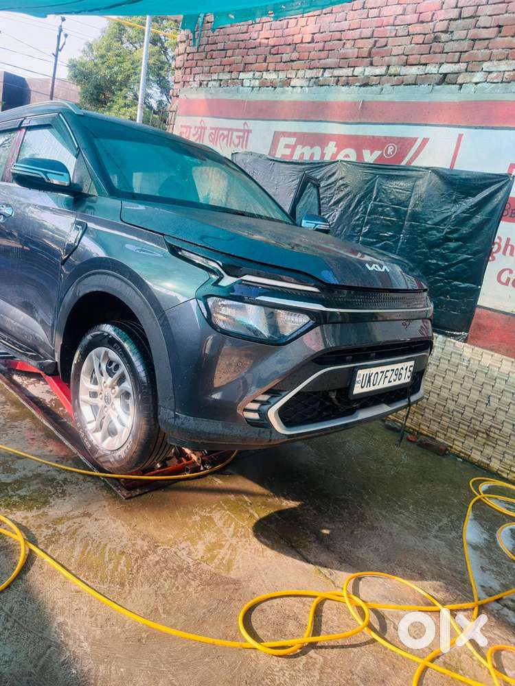Kia Carens Diesel 2024 Year