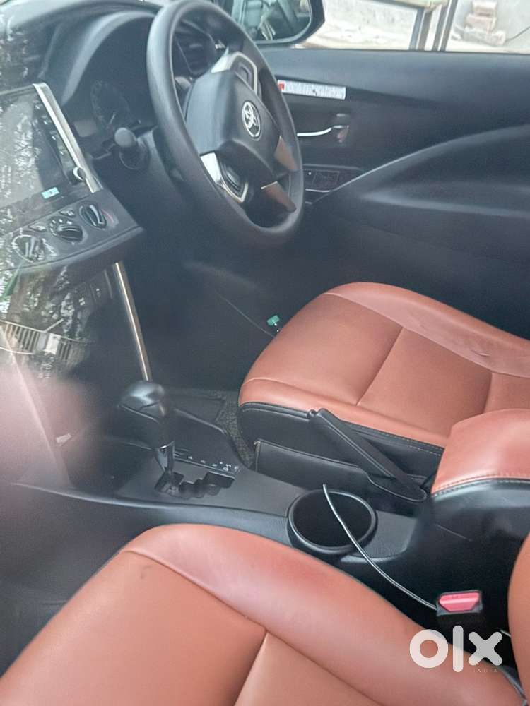 Toyota Innova Crysta 2022 Diesel Well Maintained