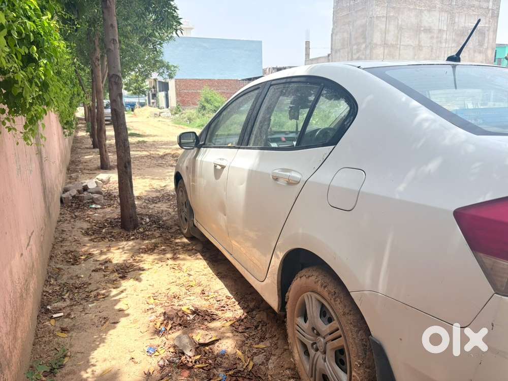 Honda City Petrol 2011