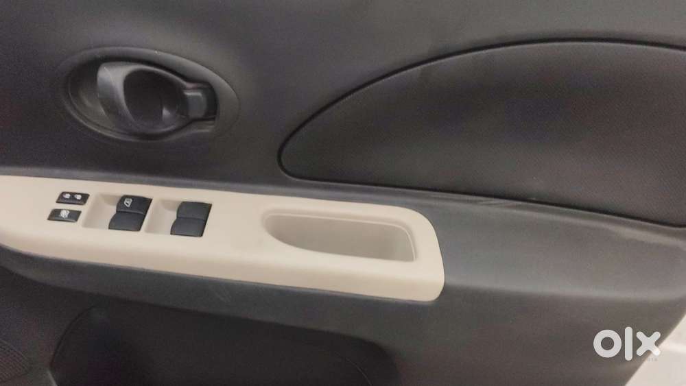 Nissan Micra Cvt Xv, 2013, Petrol