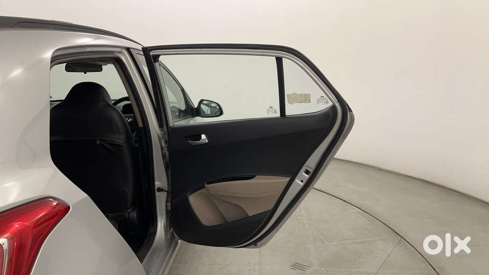 Hyundai Grand I10 1.2 Kappa Sportz, 2016, Petrol