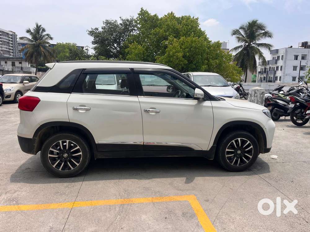 Toyota Urban Cruiser 1.5 Premium Grade Dual Tone At, 2021, Petrol