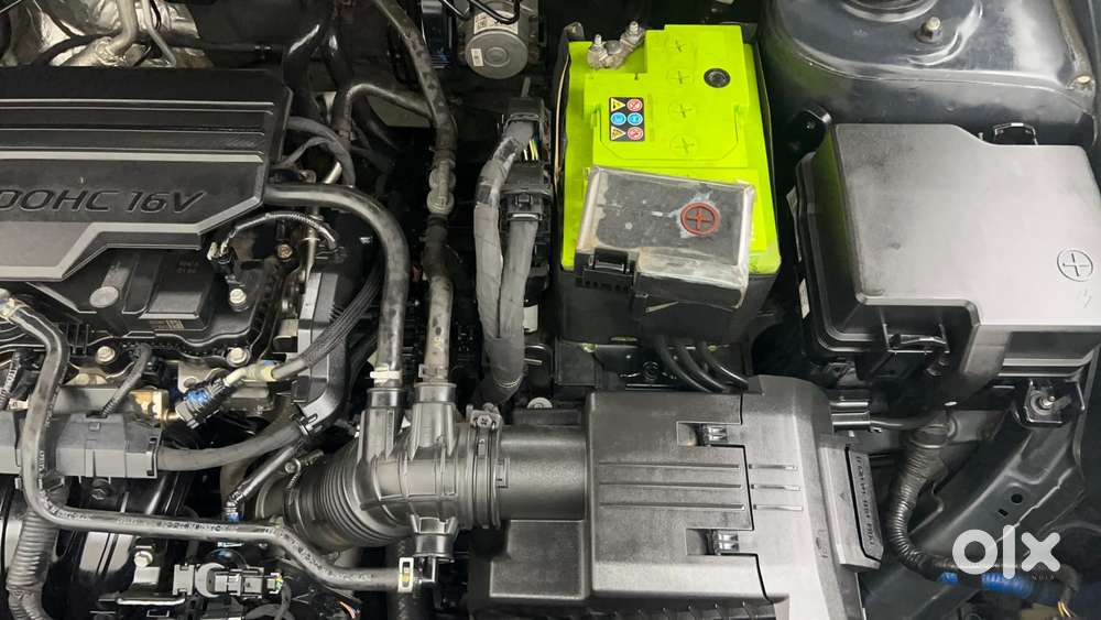 Hyundai Tucson 2.0 Platinum Petrol At, 2022, Petrol