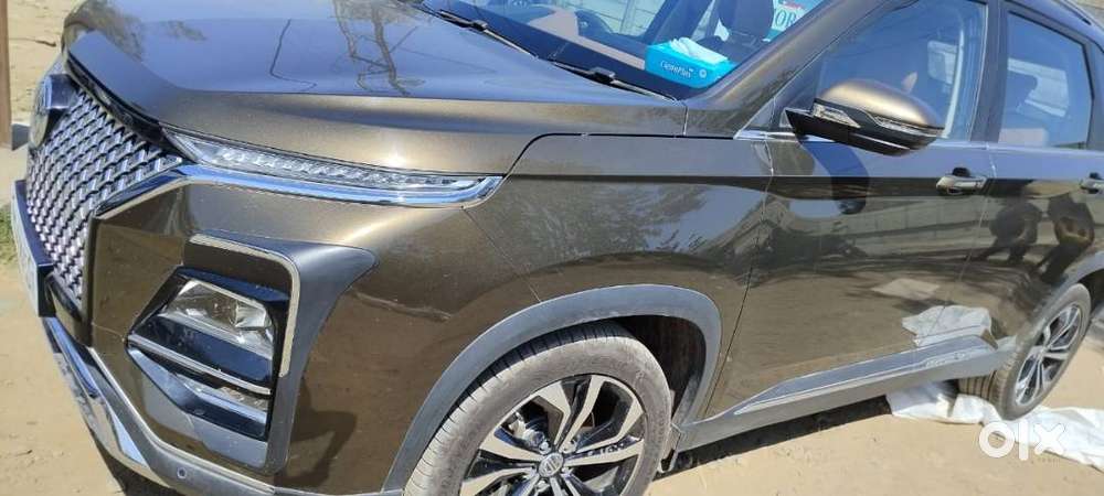 Mg Hector Plus Savvy 2023