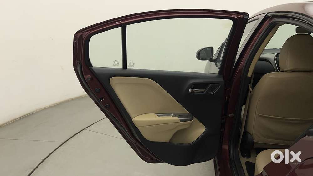 Honda City I-vtec S, 2015, Petrol