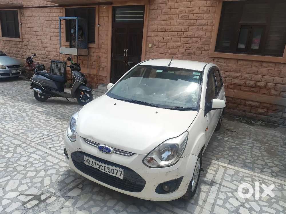 Ford Figo Titanium Diesel 2013
