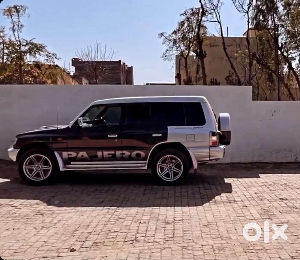 Mitsubishi Pajero Sfx