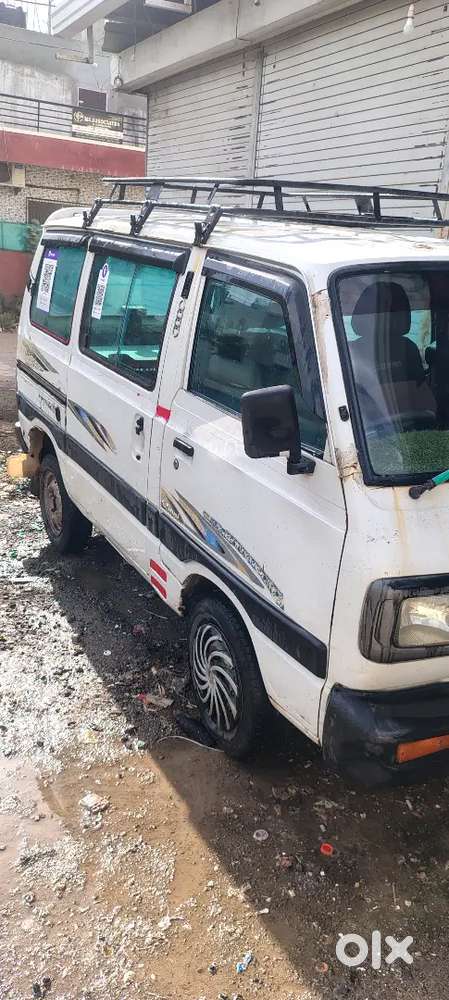 Maruti Suzuki Omni 2010