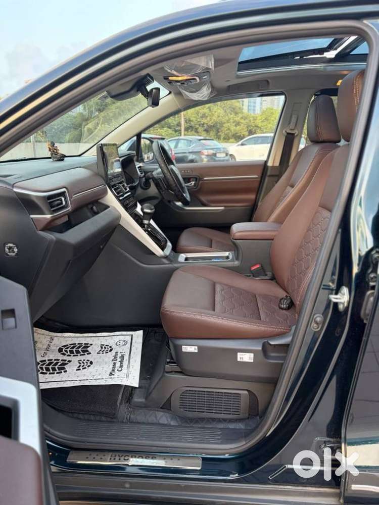 Toyota Innova Hycross 2.0 Zx (o) Hybrid 7 Str, 2026, Petrol