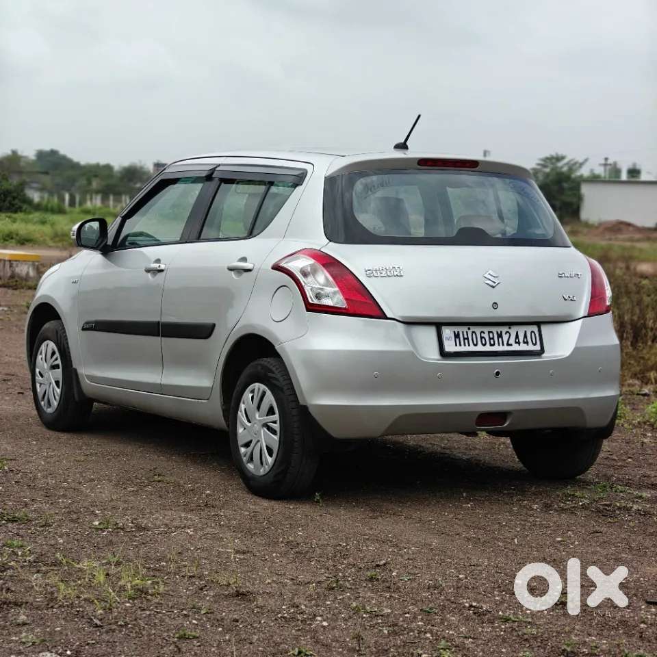 Maruti Suzuki Swift Vxi Bsiv, 2015, Petrol