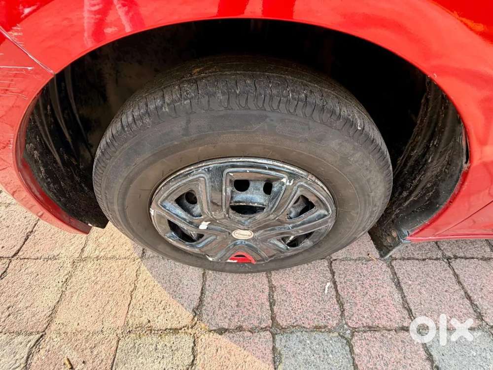 Tata Altroz 1.2 Xe Rhytm Petrol, 2020, Petrol
