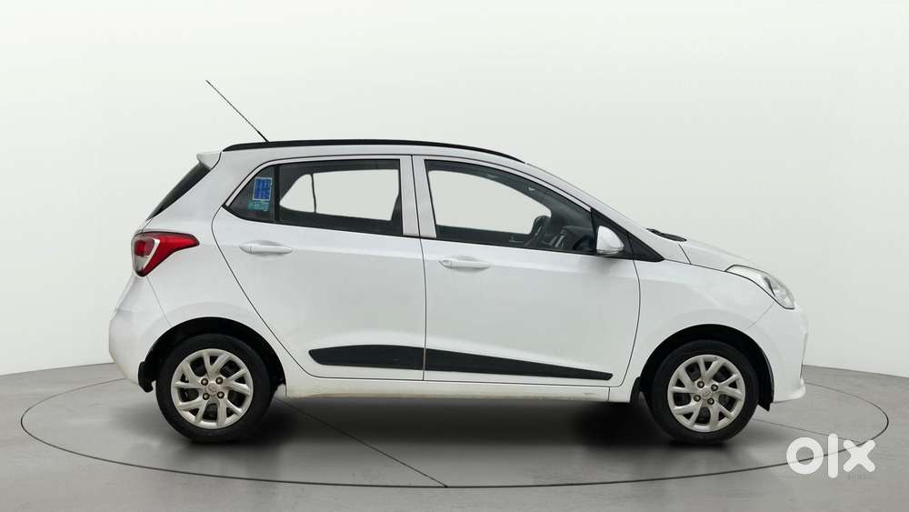 Hyundai Grand i10 Sportz 1.2 Kappa VTVT, 2018, Petrol