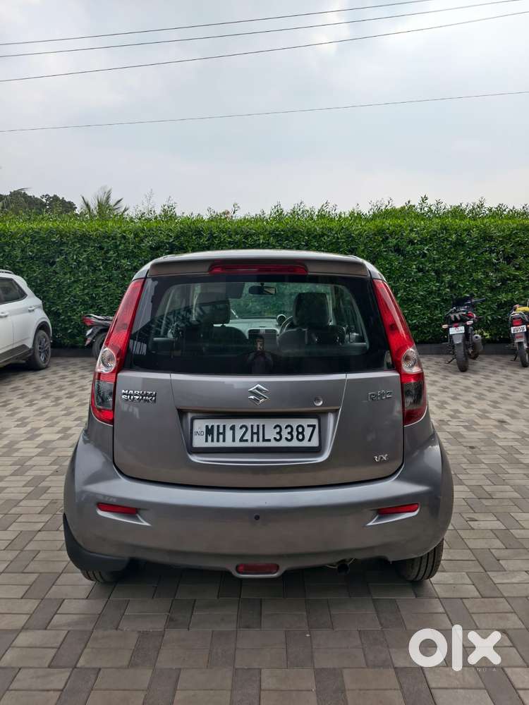 Maruti Suzuki Ritz Vxi, 2011, Petrol