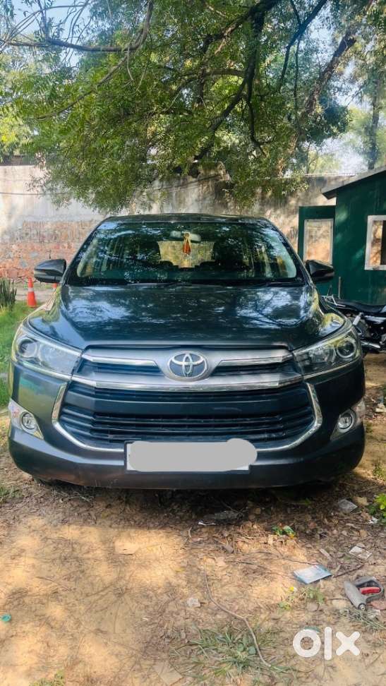 Toyota Innova Crysta 2.4 V, 2017, Diesel