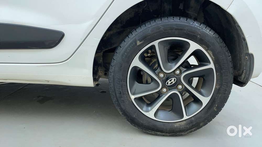 Hyundai Grand I10 [ ] 1.2 Kappa Vtvt Sportz At, 2018, Petrol