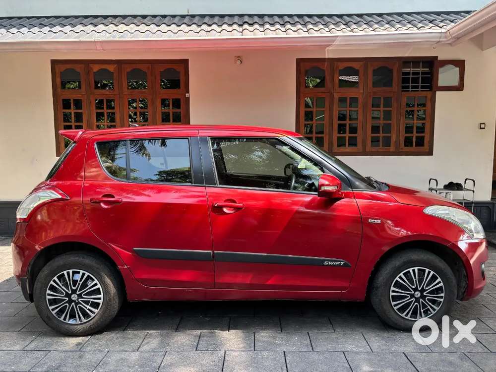 Maruti Suzuki Swift 2012