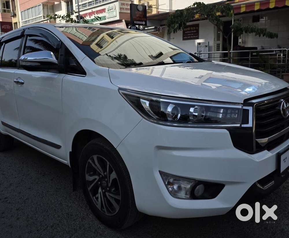 Toyota Innova Crysta 2021