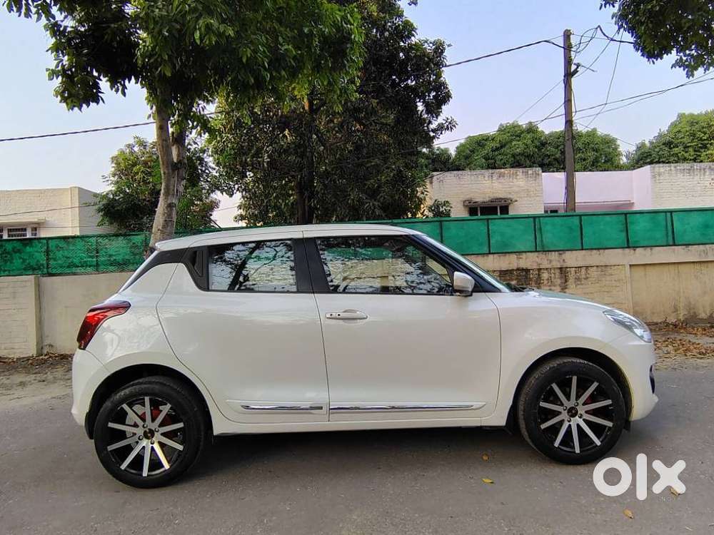 Maruti Suzuki Swift 1.3 Zxi, 2024, Petrol
