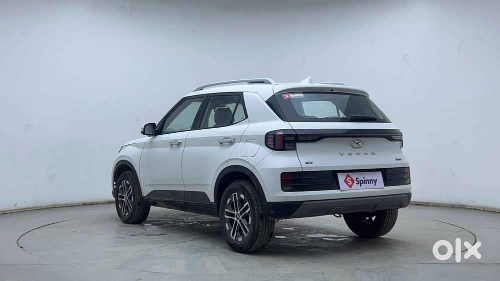 Hyundai Venue 1.0 Sx (o) Turbo Dct, 2023, Petrol