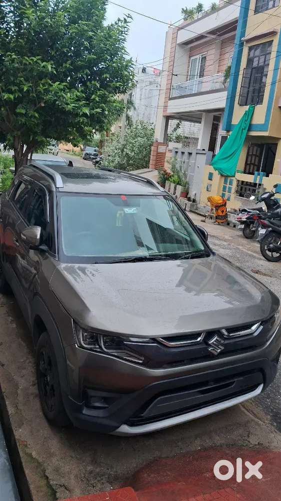 Maruti Brezza 1.5 Zxi Cng Top Model 2024
