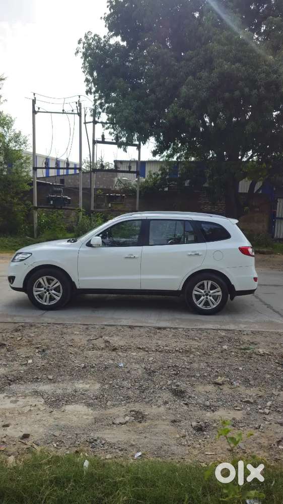 Hyundai Santa, Awd, 4 X 4, Automatic, Better Than Fortuner