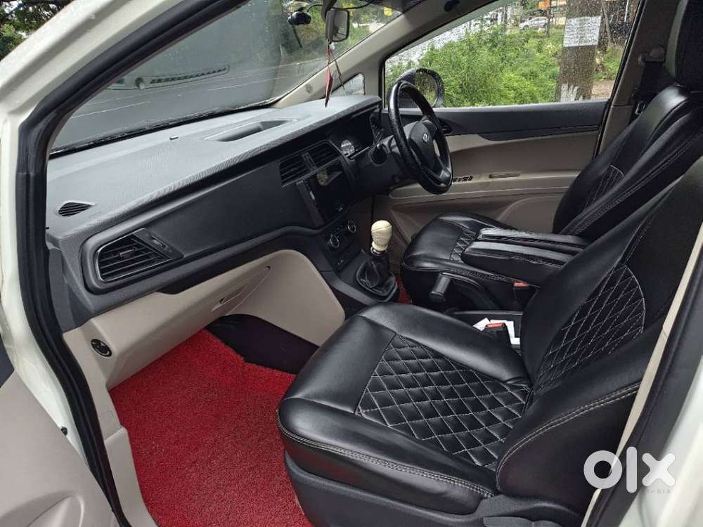 Mahindra Marazzo M2 8str, 2023, Diesel