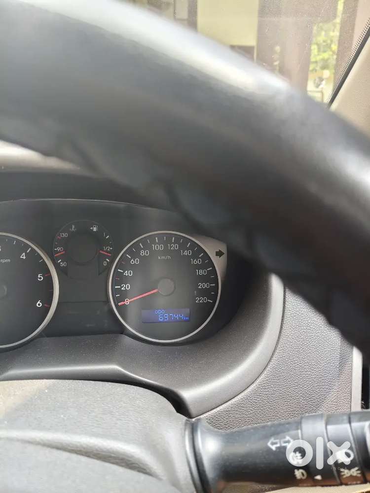 Hyundai I20 2012 Diesel 69000 Km Driven New 4 Tyres Newly Service Done