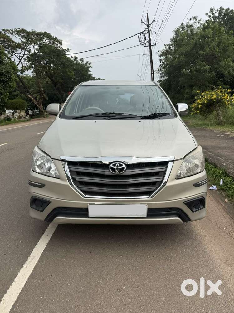 Toyota Innova 2.5 Gx (diesel) 7 Seater Bs Iv, 2014, Diesel