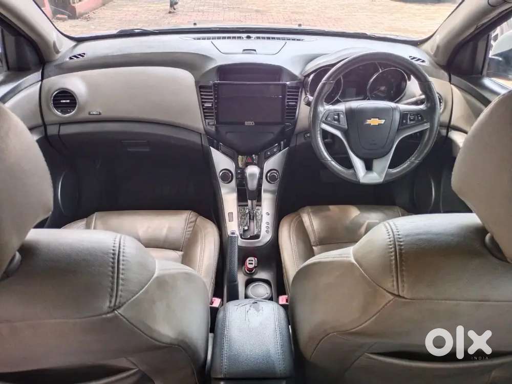 Chevrolet Cruze Ltz At 2011 Model