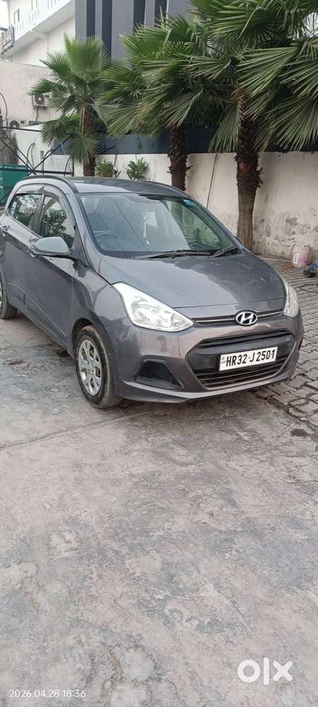 Hyundai Grand I10 2015 Petrol Well Maintained