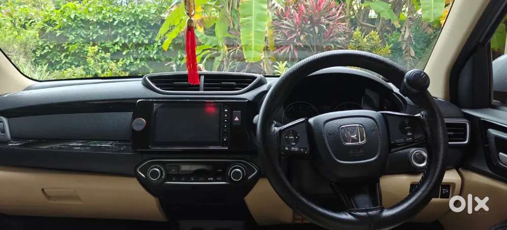 Honda Amaze Petrol Vx Mt (top Variant)