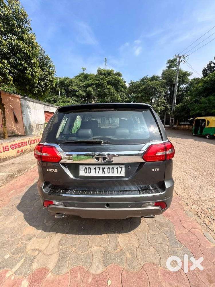 Tata Hexa 2.2 Xta 4x2 7 Str, 2017, Diesel