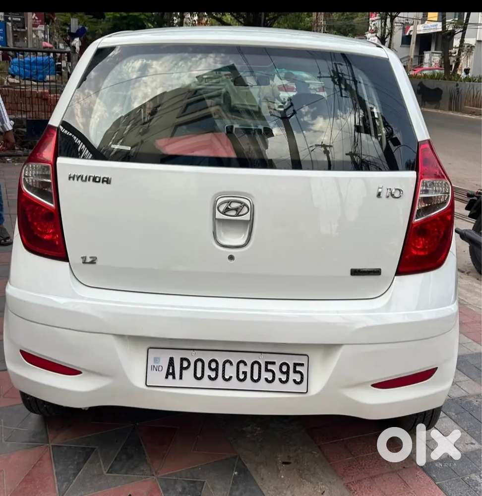 Hyundai I10 2012 Petrol 65000 Km Driven