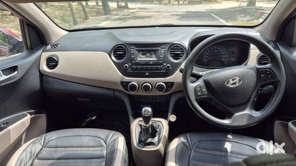 Hyundai Grand I10 Sportz, 2015, Petrol