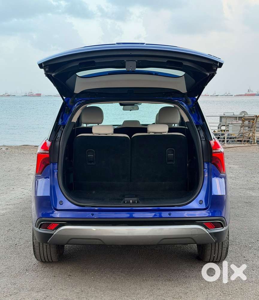 Mahindra Xuv700 2.2 Ax 7 Diesel At Luxury Pack Str, 2022, Diesel