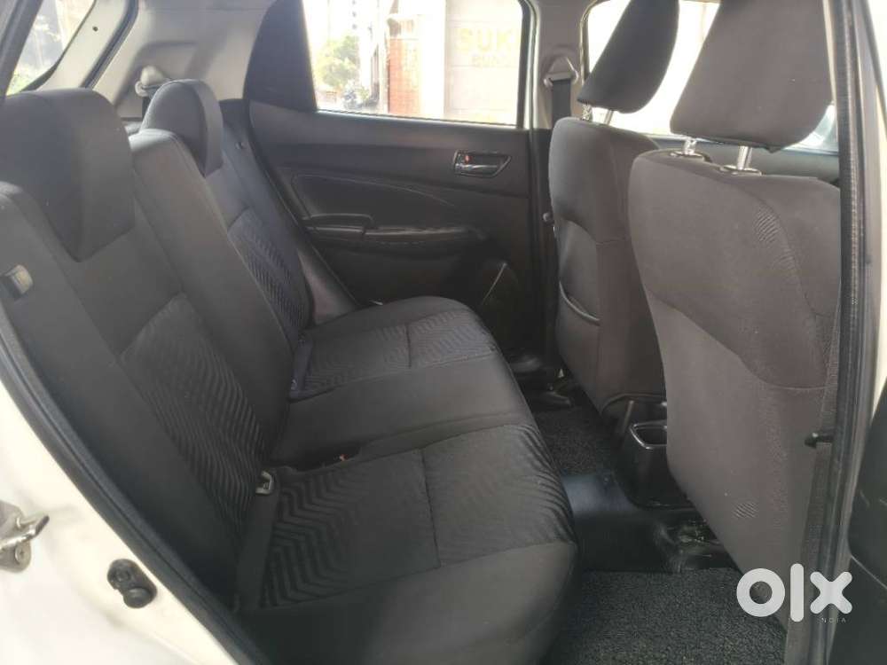 Maruti Suzuki Swift Amt Vxi, 2020, Petrol