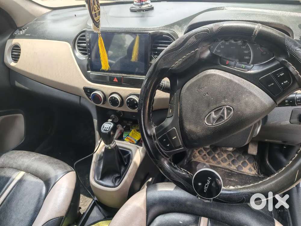 Hyundai Grand I10 Sportz 2016 Year Car