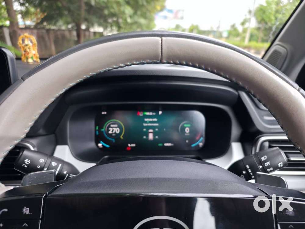 Top End Punch Ev With Sunroof And Fully At Long Range
