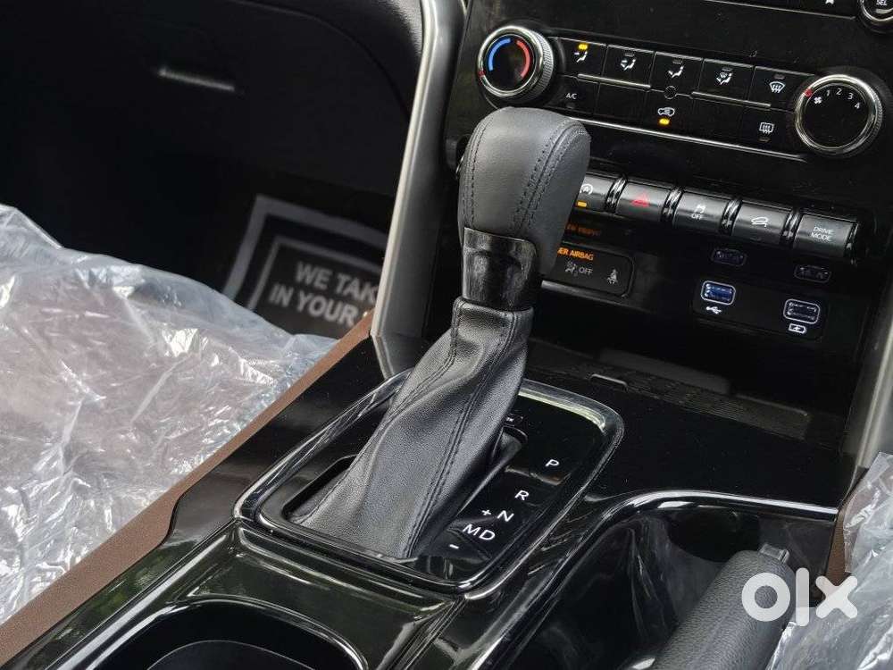 Mahindra Scorpio N Z8 Select Diesel At 2wd 7-seater, 2025, Diesel
