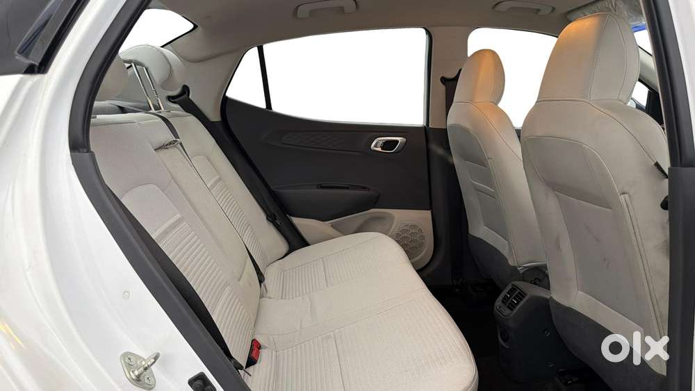 Hyundai Aura Sx Plus Automatic, 2023, Petrol