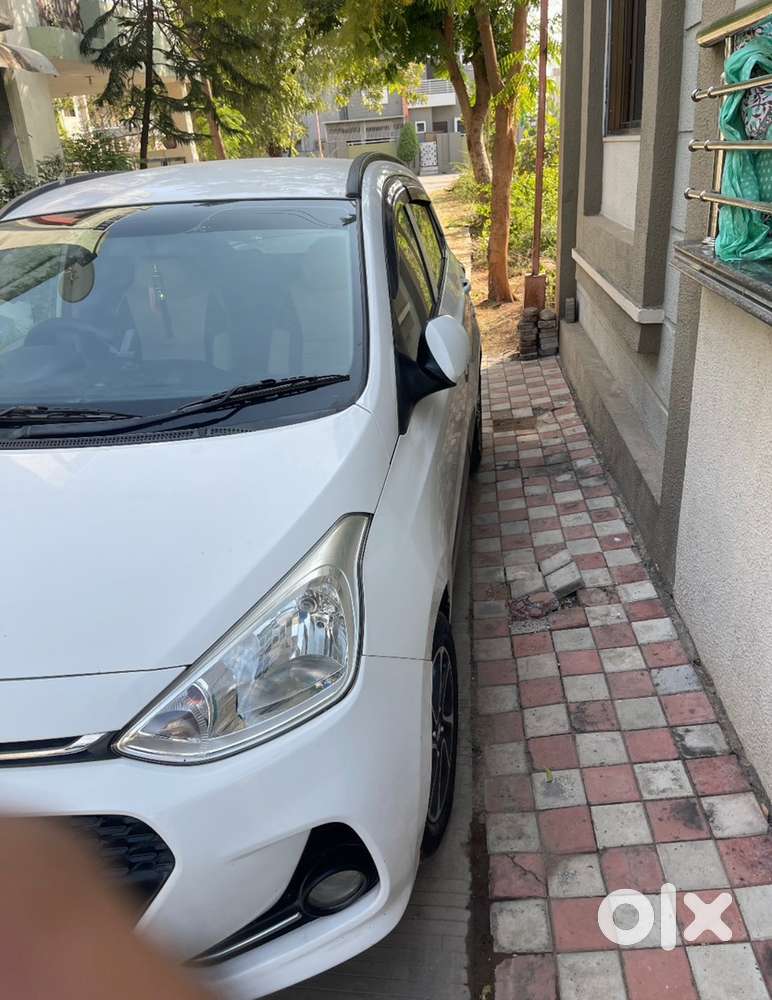Hyundai Grand I10 Sportz Petrol 2018 Autometic