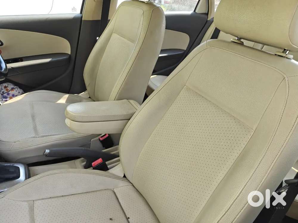 Volkswagen Vento 2015 Tdi At