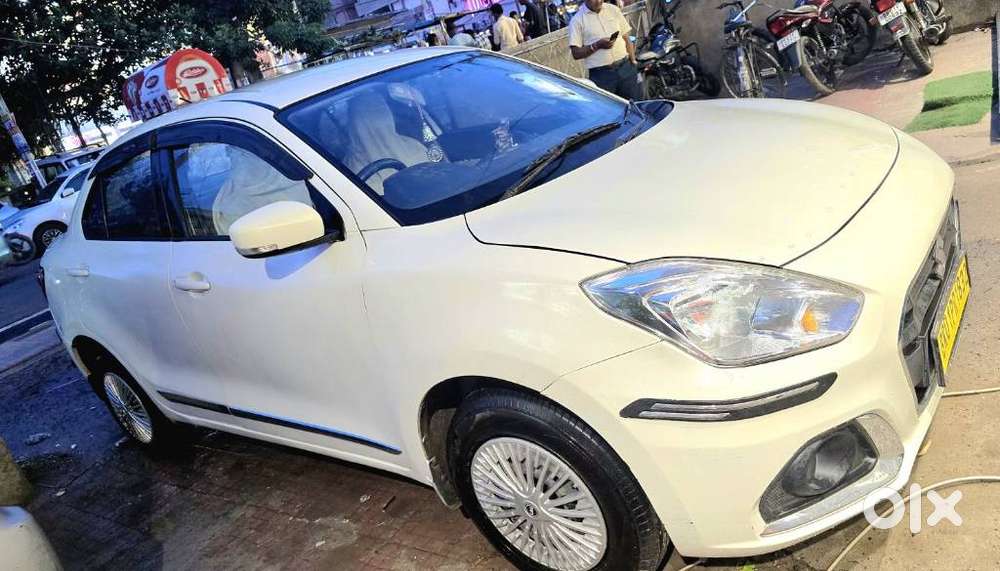 Maruti Suzuki Dzire 1.2 Vxi Cng, 2024, Cng & Hybrids
